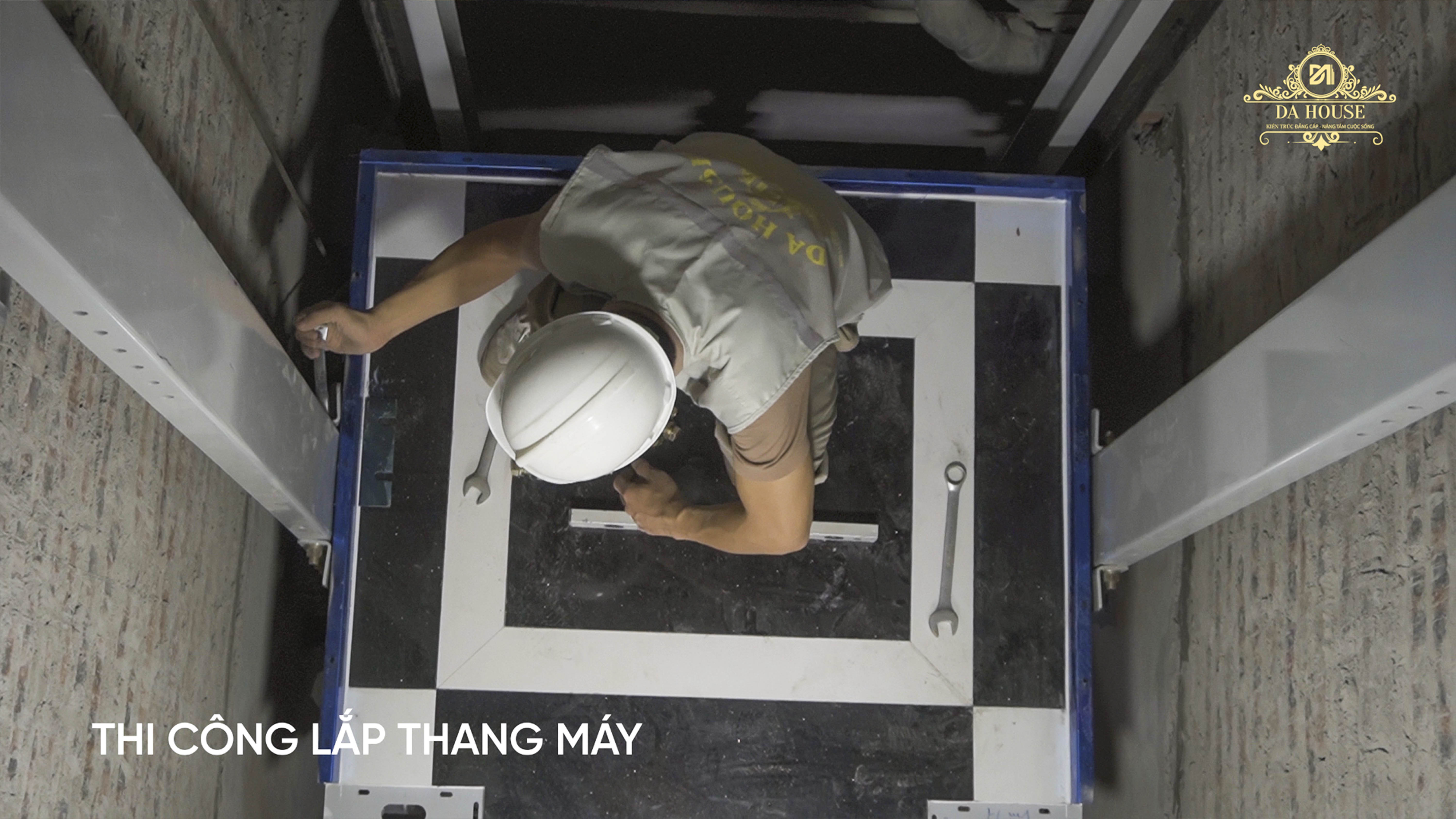 Thi công lắp đặt thang máy (4)