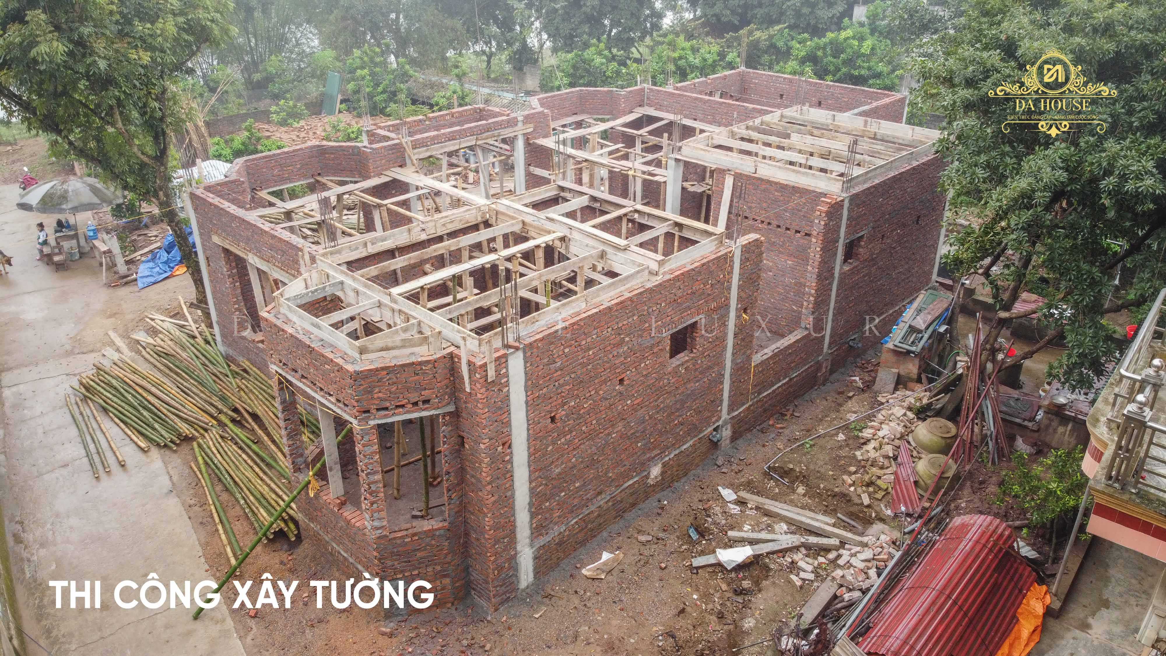 Thi công xây tường tầng 1 (2)_4000_2250